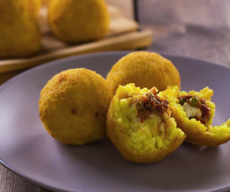 ARANCINO RIPIENO CON RAGU' COTTURA BIMBY