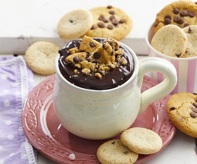 Cioccolata al latte e cookies