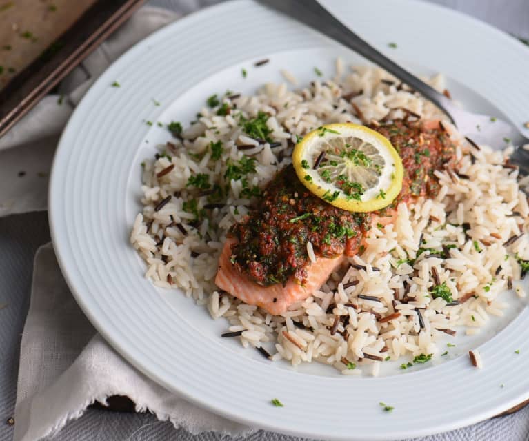 Pescado al horno con tomates deshidratados