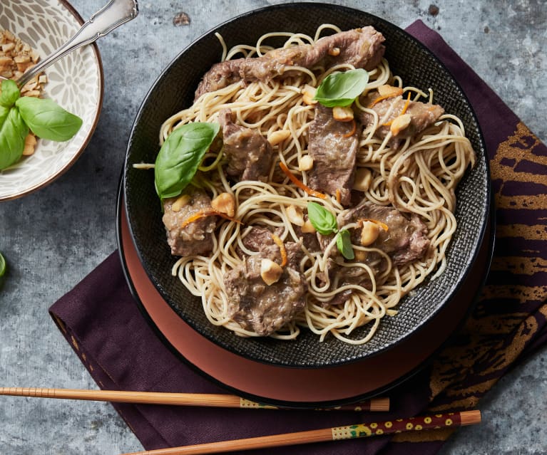 Ramen aux lamelles de bœuf, légumes et nouilles de riz - Cookidoo