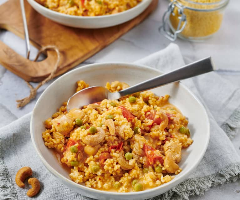 Hirsepilaw mit Hähnchen und Cherry-Tomaten