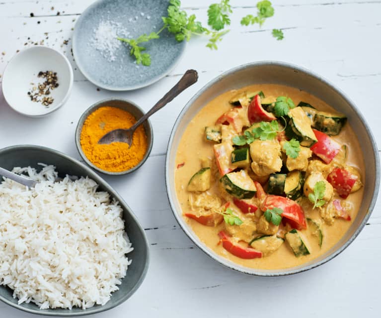 Curry di pollo con riso basmati