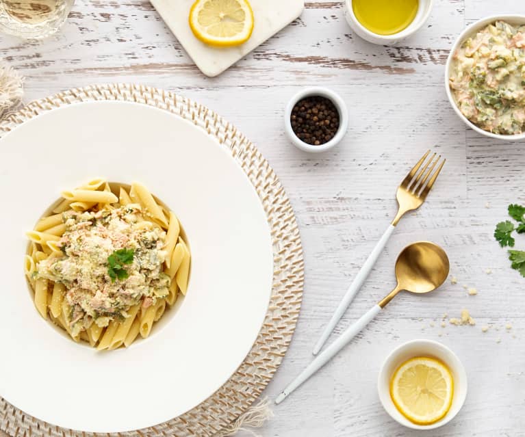 Salsa para pastas: salmón ahumado y zucchinis