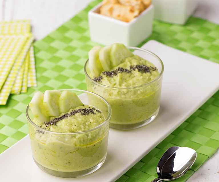 Vellutata fredda avocado, cetrioli e cumino