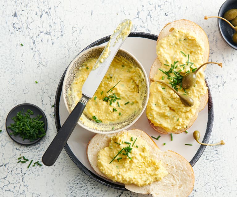 Panini con insalata di uova