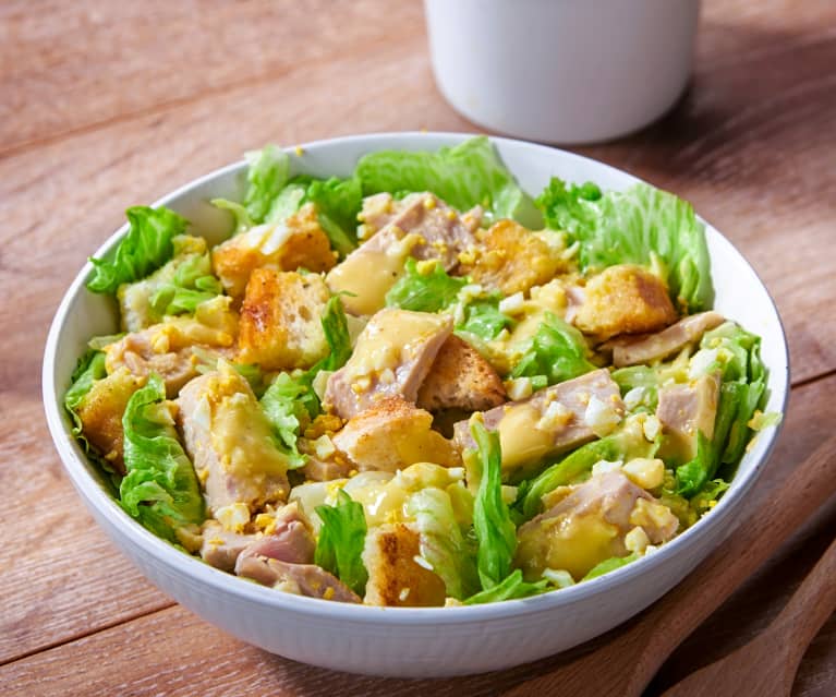 Caesar salad di tonno