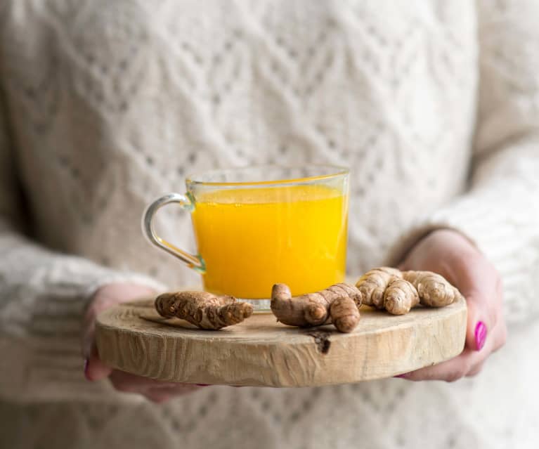 Warming turmeric and ginger drink