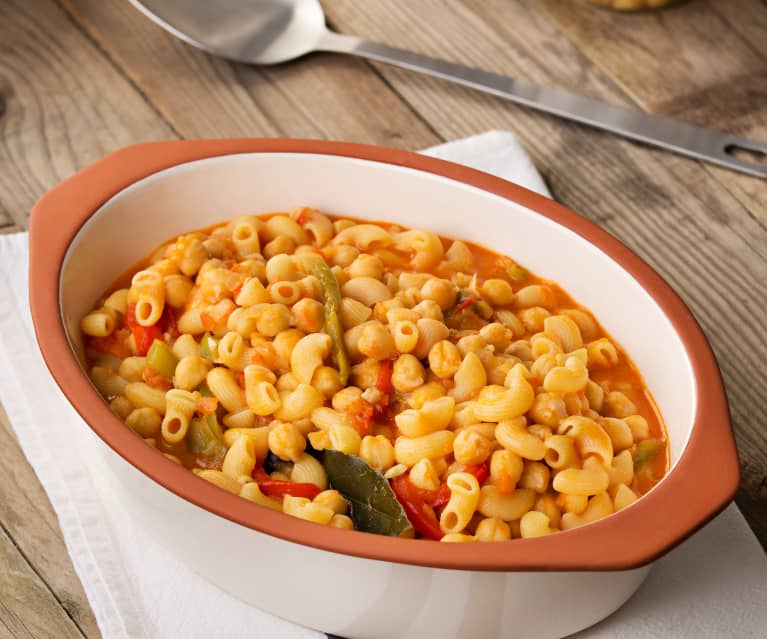 Garbanzos con tomate, piquillos y atún - Cookidoo® – the official