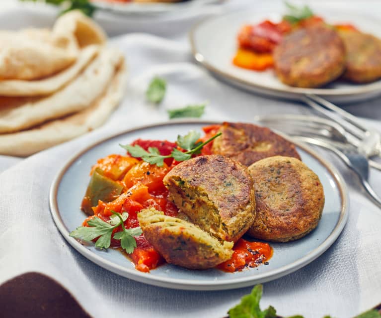 Falafeln mit Paprika-Tomaten-Gemüse