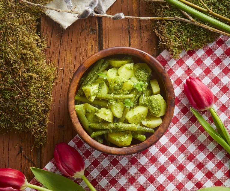 Insalata di patate, fagiolini e pesto alla genovese