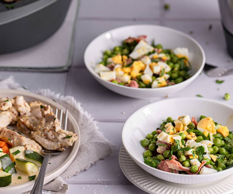 Ensalada de chícharos con jamón y huevo - Pollo con salsa de mostaza y vegetales