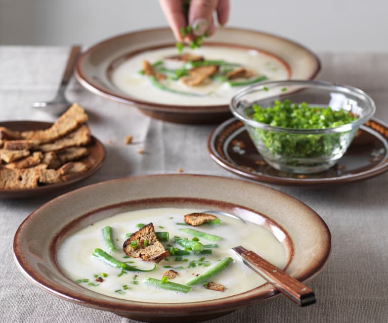 Rahmsuppe mit Fisolen