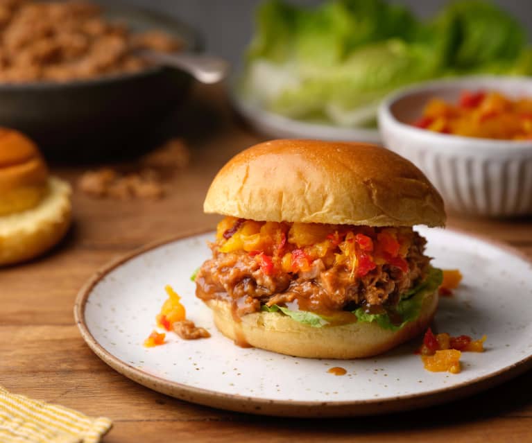 Slow-cooked Hoisin Pulled Pork Buns with Pineapple Chutney