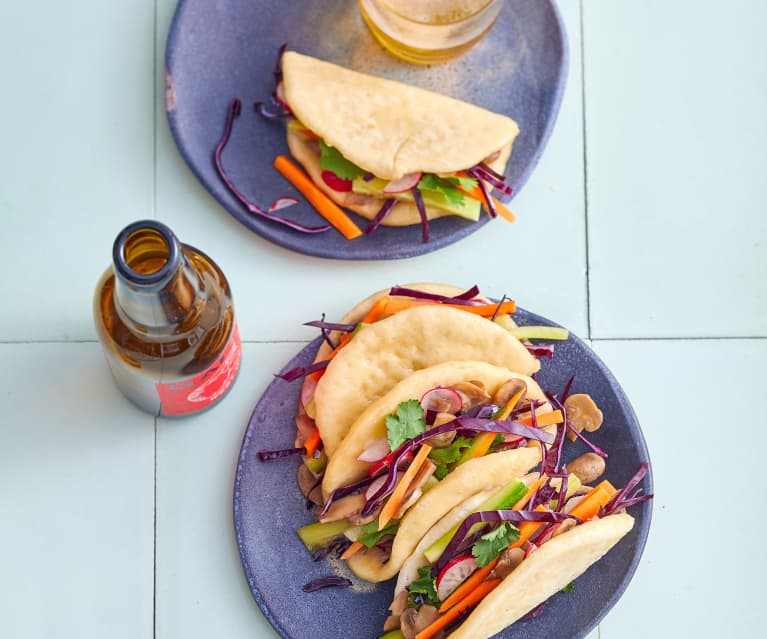 Bao buns aux radis, carottes et champignons