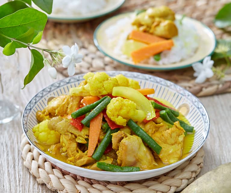 Ayam Goreng Kunyit (Stir Fried Chicken with Turmeric)