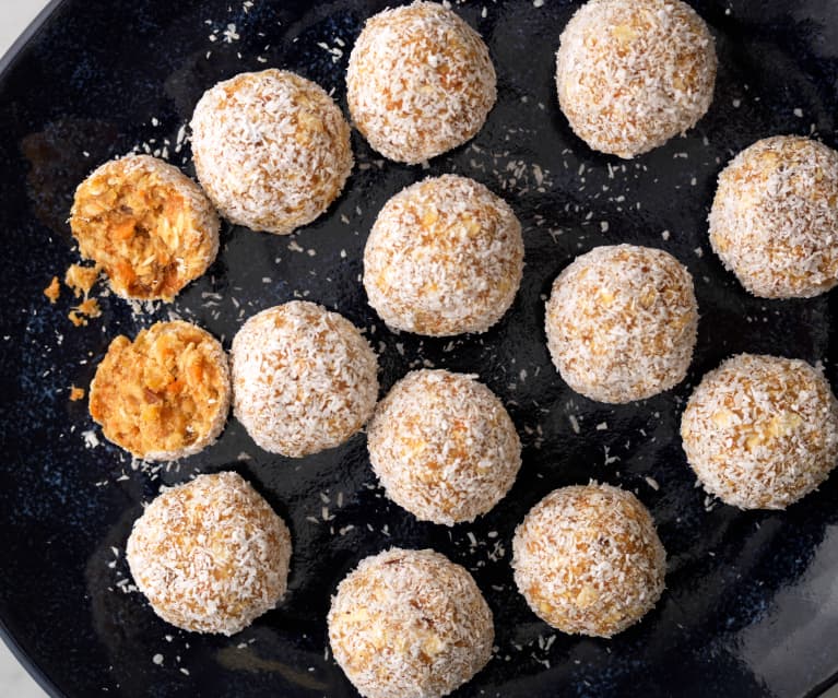 Carrot Cake Energy Balls