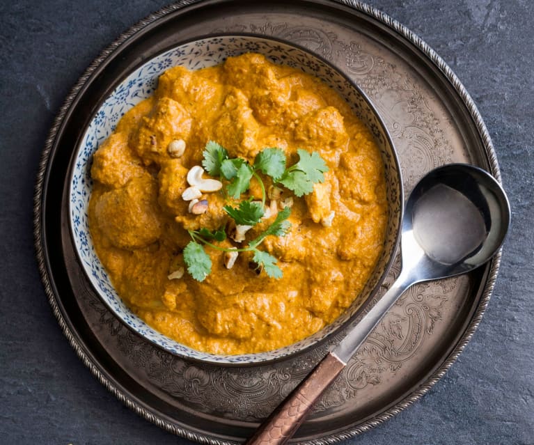 Frango cremoso com manteiga de especiarias (Murgh makhani)