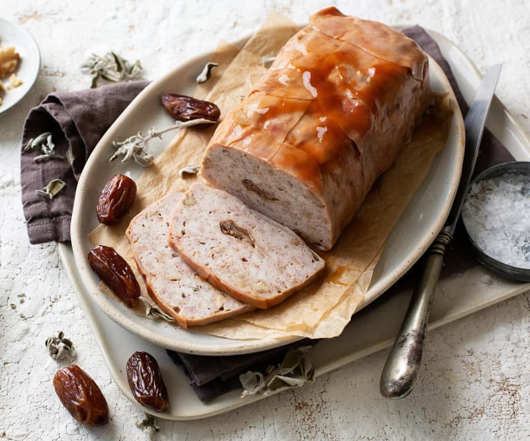 Terrina de pavo con dátiles y nueces