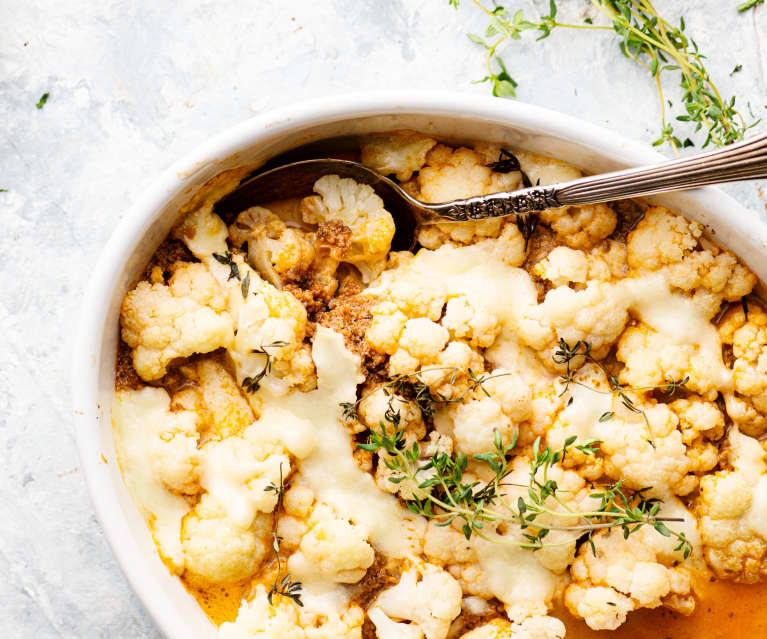 Coliflor gratinada con carne al estilo italiano