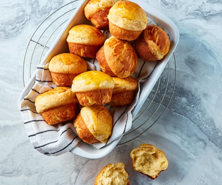 Brioche buns baked in a cast iron pot - Cookidoo® – the official Thermomix®  recipe platform