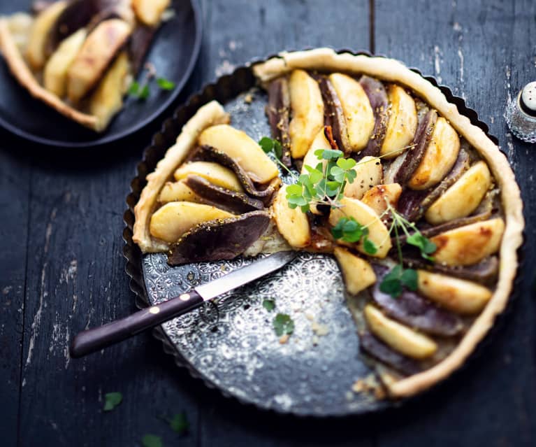 Quiche de magret de canard aux oignons et pommes