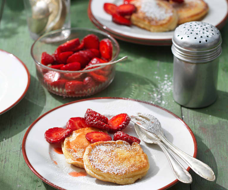 Rahmdalken mit Erdbeeren Rahmdalken mit Erdbeeren