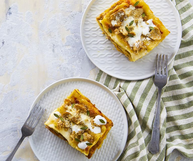 Lasagne funghi e salsiccia