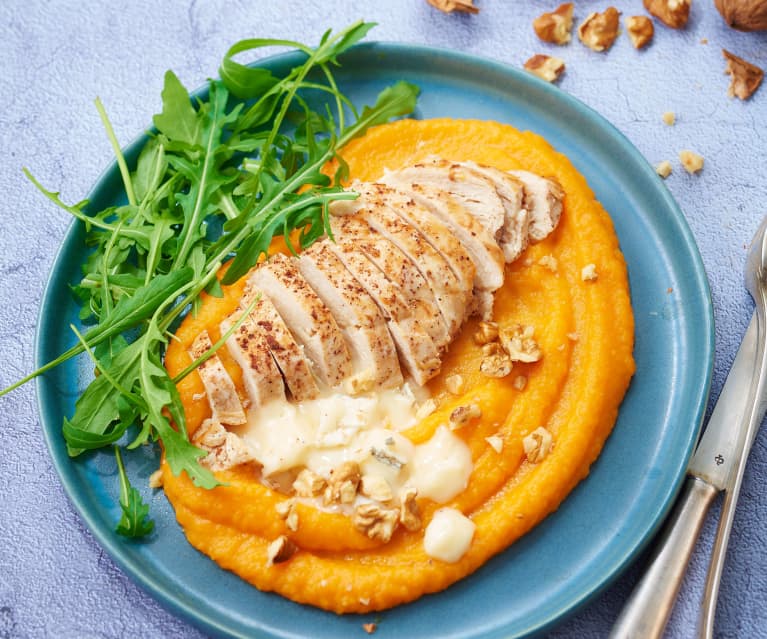 Poulet au quatre-épices, purée de butternut au gorgonzola