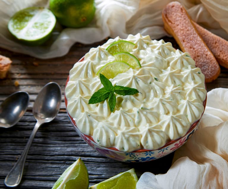 Torta meringata alle fragole semifreddo ricetta bimby