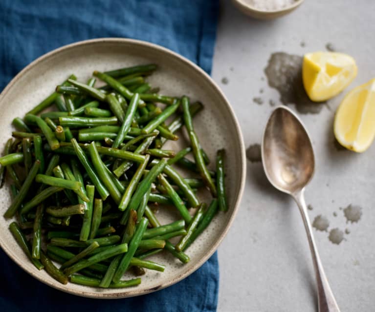 Dorer légèrement des haricots verts