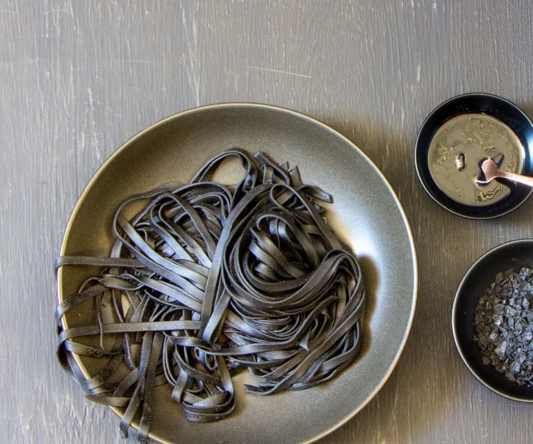 Homemade Squid Ink Pasta with Squids and Tomatoes - Cooking My Dreams