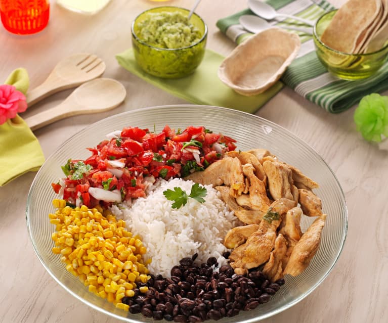 Conmoción Llevando Introducir Ensalada mexicana con arroz y guacamole - Cookidoo® – la plataforma de  recetas oficial de Thermomix®