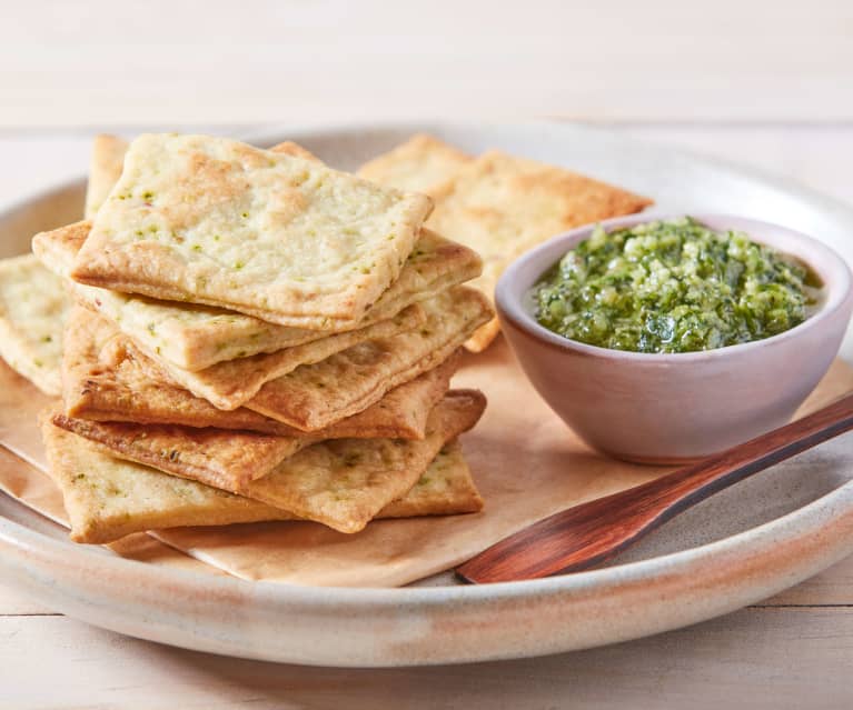 Crackers from Kale Juice Pulp