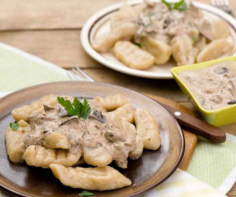 Gnocchi z topinamburu z sosem grzybowym Gnocchi z topinamburu z sosem grzybowym