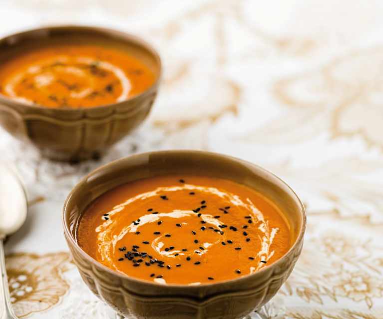 Sopa de feijão branco e tomate Sopa de feijão branco e tomate