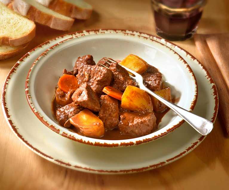 Spezzatino di manzo alla catalana Spezzatino di manzo alla catalana