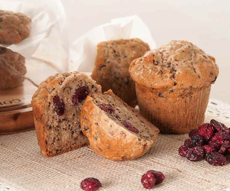 Muffins de queso manchego, nueces y arándanos Muffins de queso manchego, nueces y arándanos