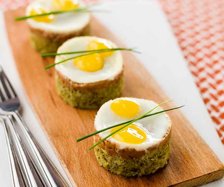 Alheira com brócolos e ovos de codorniz Alheira com brócolos e ovos de codorniz