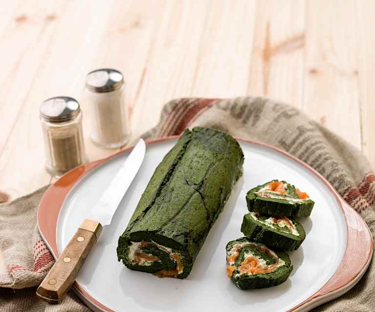 Rolo de espinafres e salmão Rolo de espinafres e salmão