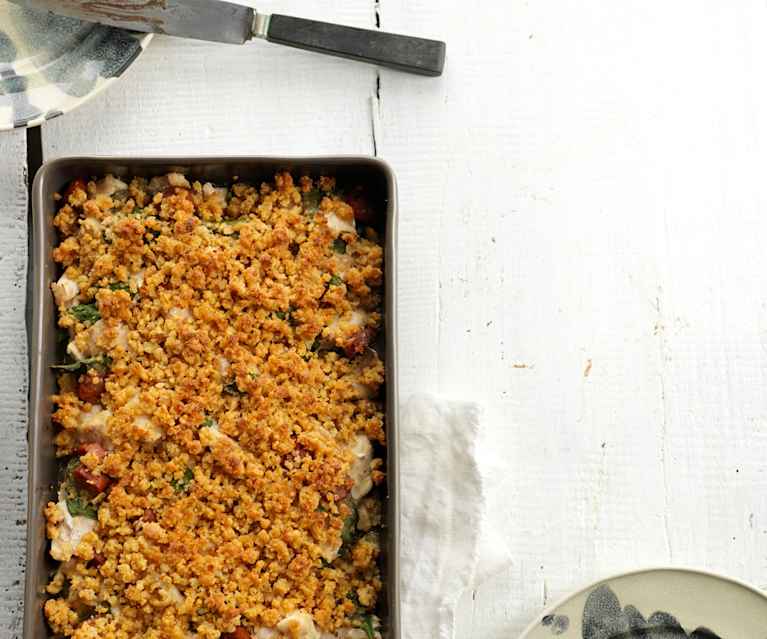 Crumble de frango com linguiça Crumble de frango com linguiça