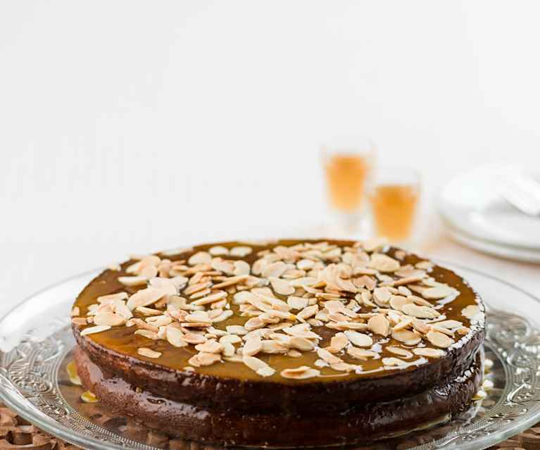 Bolo de amêndoa com ovos-moles Bolo de amêndoa com ovos-moles