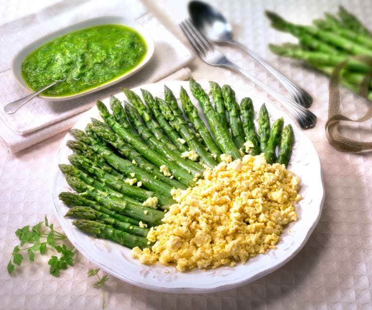 Asparagi a vapore in salsa verde - Cookidoo® - la nostra ...