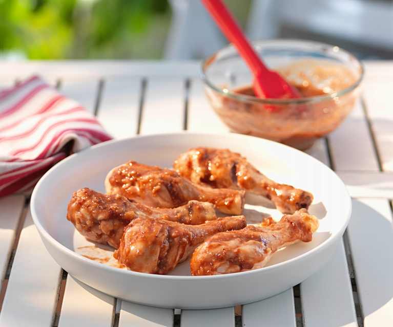 Hähnchenunterschenkel mit Pflaumenglasur Hähnchenunterschenkel mit Pflaumenglasur
