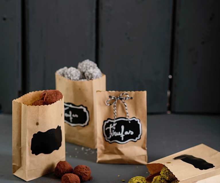 Trufas de noz e café Trufas de noz e café