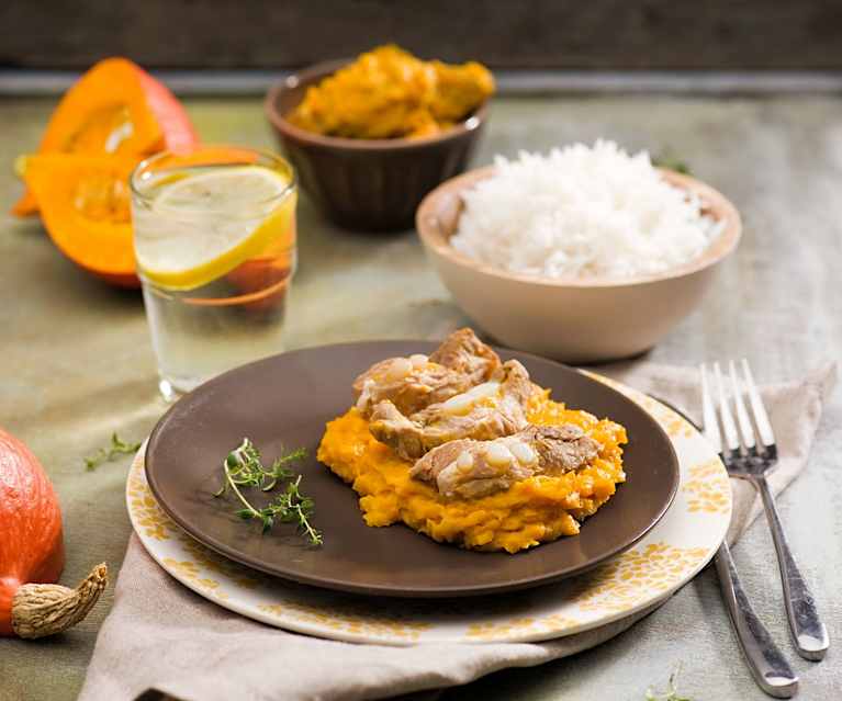 Azjatyckie curry z dynią i żeberkami Azjatyckie curry z dynią i żeberkami