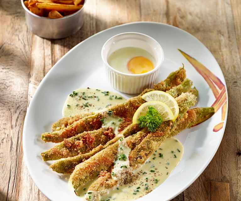 Bohnenschnitzel mit Schnittlauchsauce und Ei aus dem Töpfchen Bohnenschnitzel mit Schnittlauchsauce und Ei aus dem Töpfchen
