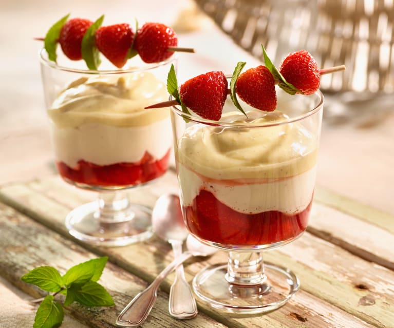 Quark-Mousse mit Vanille-Erdbeeren - Cookidoo® – das offizielle ...