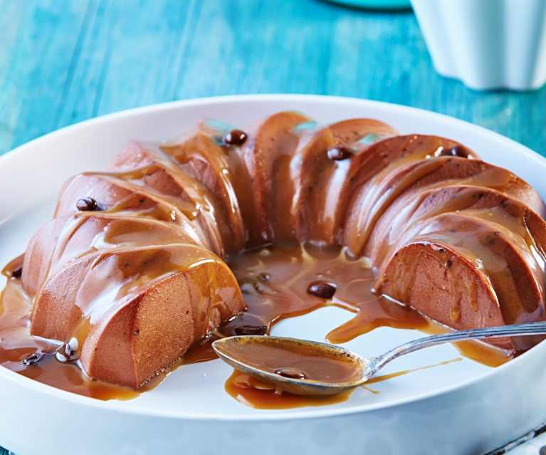 Bavaroise de chocolate con salsa de toffee al café Cookidoo® la