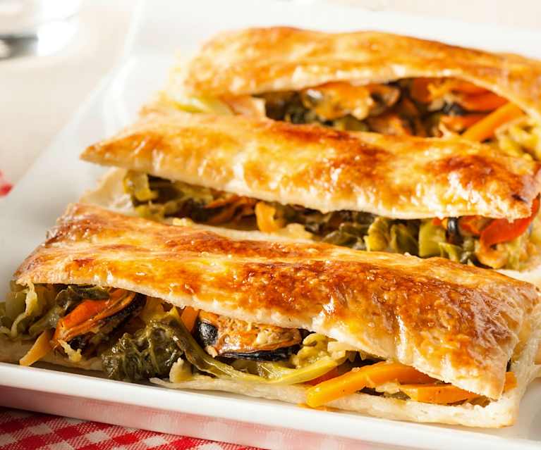 Hojaldre de mejillones y verduras Hojaldre de mejillones y verduras