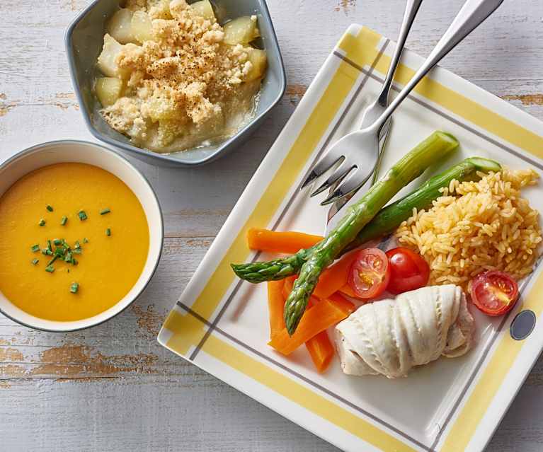 Velouté de butternut, poisson et riz aux légumes, crumble pomme-poire Velouté de butternut, poisson et riz aux légumes, crumble pomme-poire